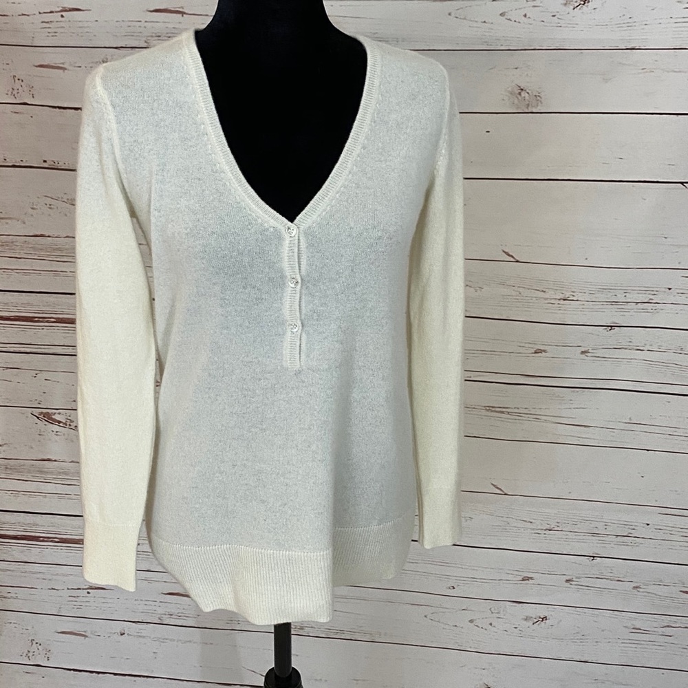 Splendid 100% Cashmere V-Neck Sweater Size XS